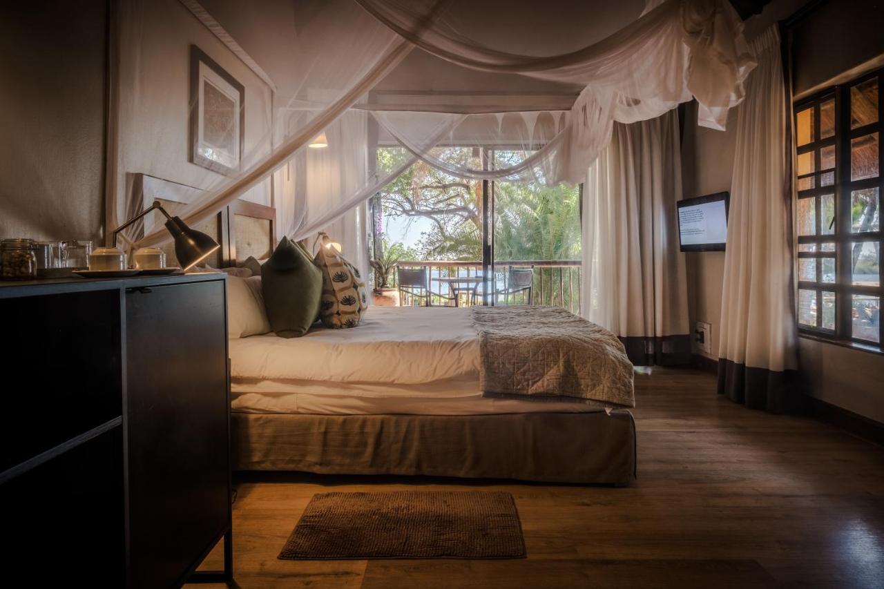 Chobe Marina Lodge Kasane Exterior photo