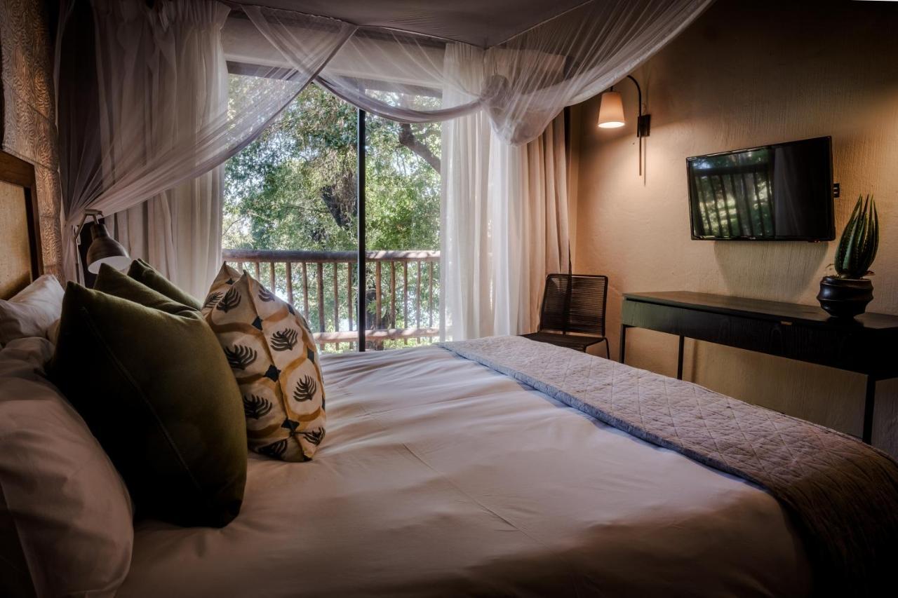 Chobe Marina Lodge Kasane Exterior photo